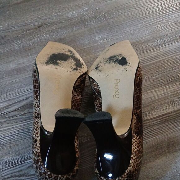 Proxy snakeskin square toe low heel shoes Sz 8.5  EUC - Picture 8 of 8